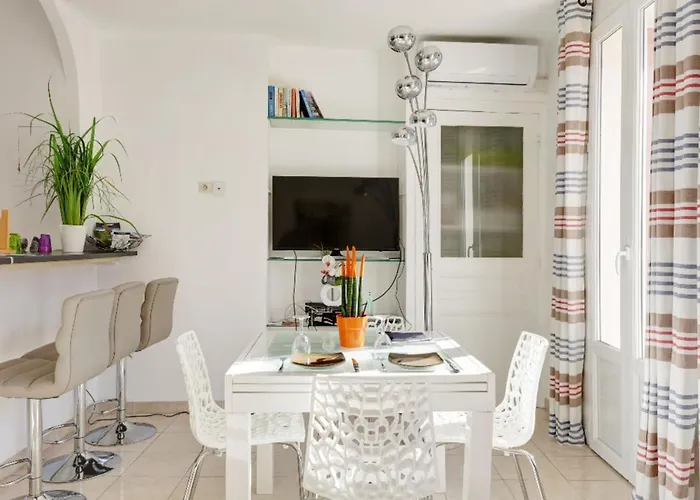 Appartements Cannes Apartman *